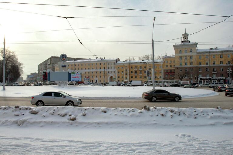 Площадь Кондратюка в Новосибирске Площадь Кондратюка в Новосибирске