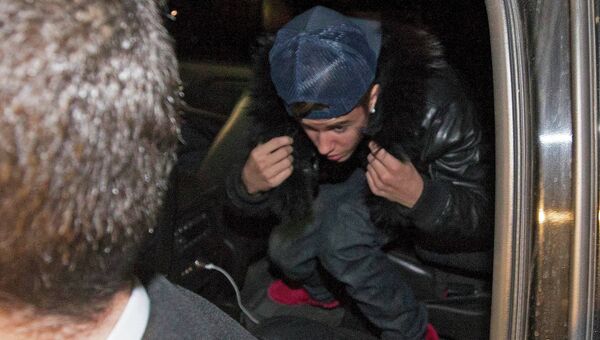 Певец Джастин Бибер прибыл в полицейский участок в Торонто 29 января 2014