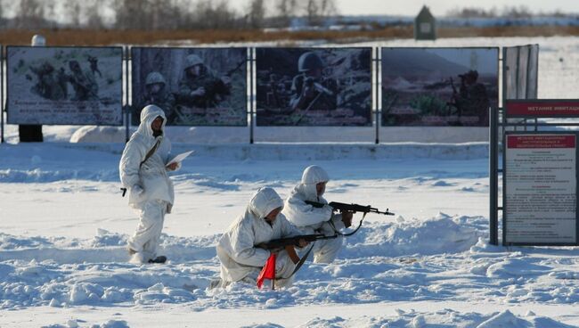 Военные учения, архивное фото