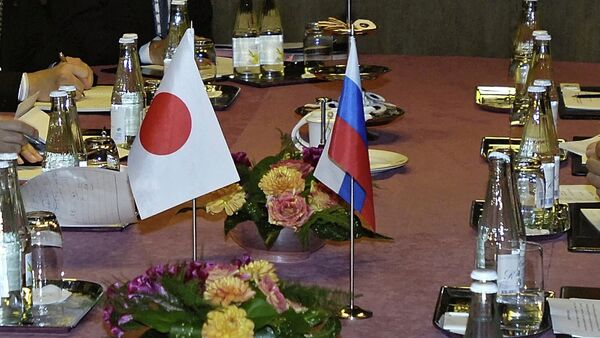 МИД РФ призвал к сдержанности в решении проблем в отношениях в Японией
