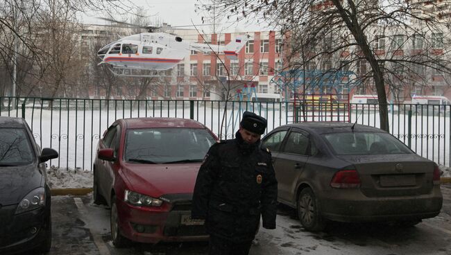 Мужчина открыл стрельбу в московской школе