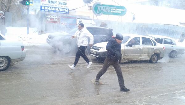 Коммунальная авария в центре Самары, фото с места событий
