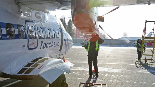 Самолет Красавиа в Толмачево