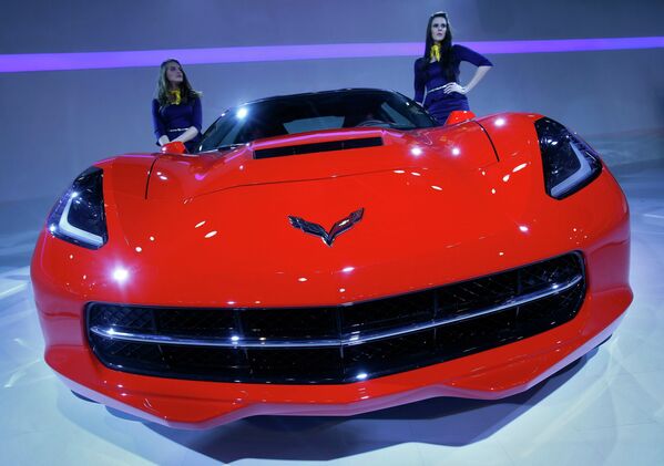 Автомобиль Chevrolet Corvette на выставке Auto Expo 2014 в Нью-Дели, Индия