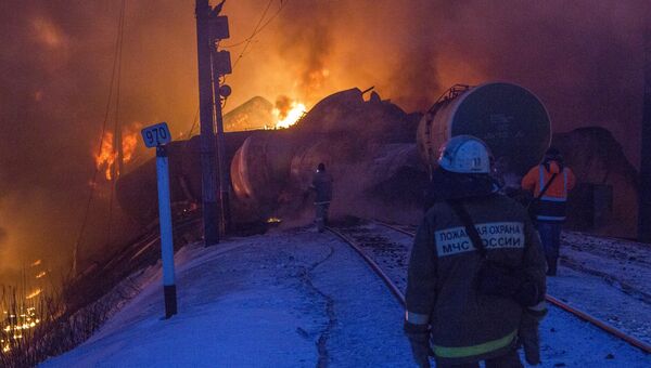 Цистерны с конденсатом сжиженного газа сошли с рельс в Кировской области. Архивное фото