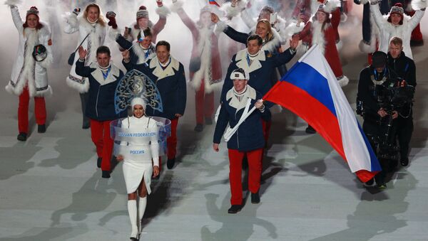 Российские спортсмены на церемонии открытия XXII зимних Олимпийских игр в Сочи