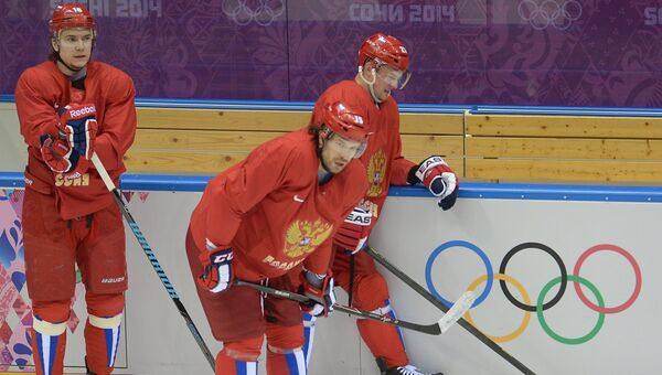 Тренировка мужской сборной России по хоккею на Олимпиаде в Сочи