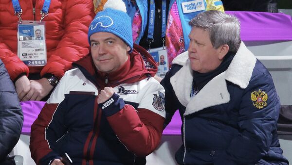 Д.Медведев посетил соревнования по прыжкам с трамплина