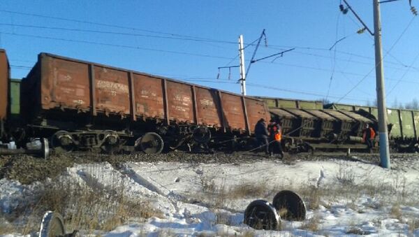 Шесть вагонов двух составов с углем сошли с рельсов в Приамурье. Фото с места события