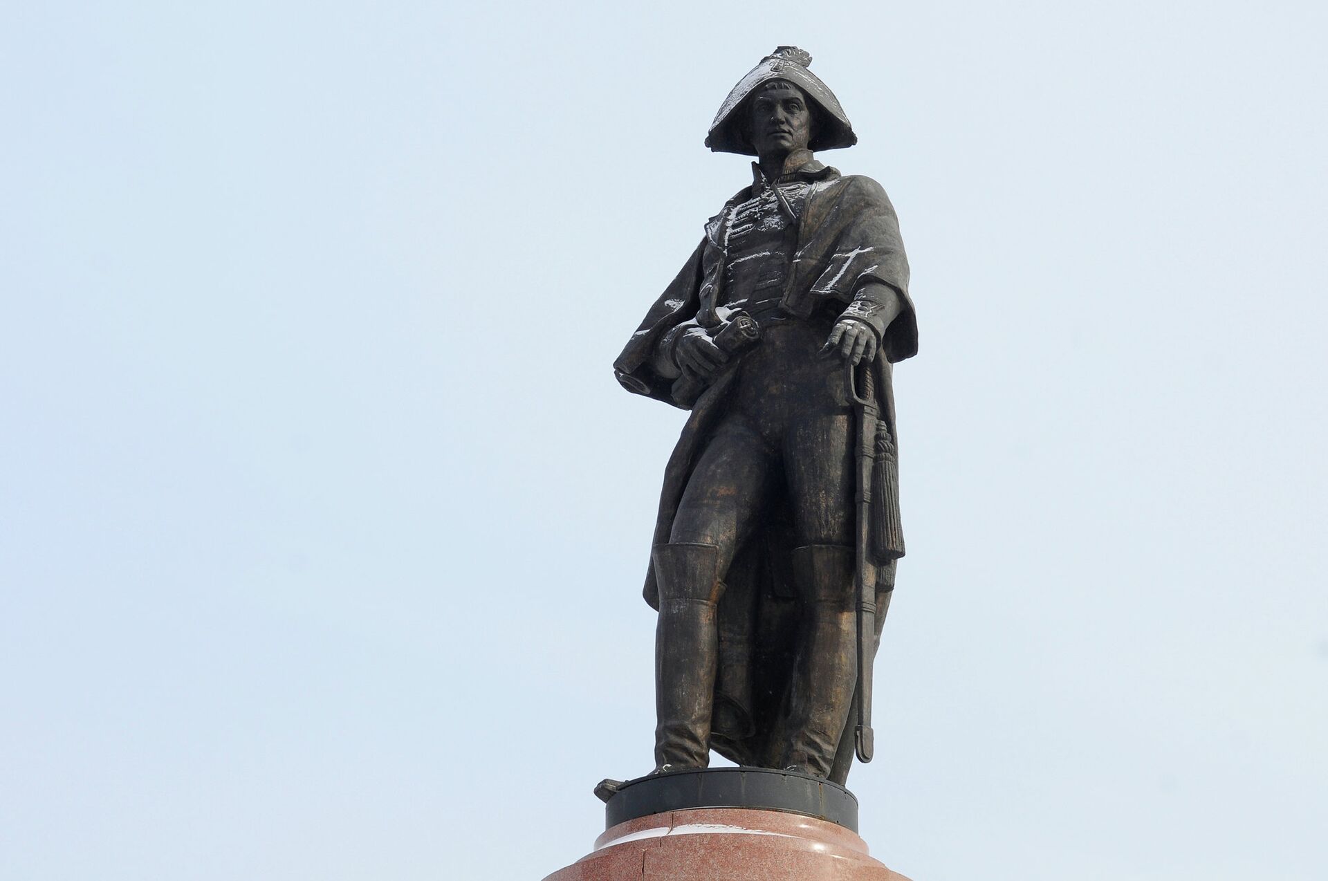 Памятник командору Николаю Резанову в Красноярске - РИА Новости, 1920, 04.04.2021