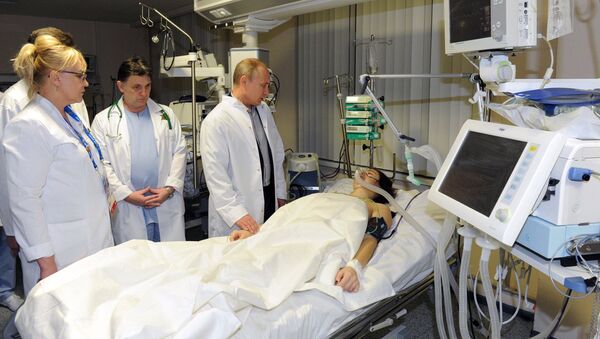 Владимир Путин посетил Марию Комиссарову в больнице