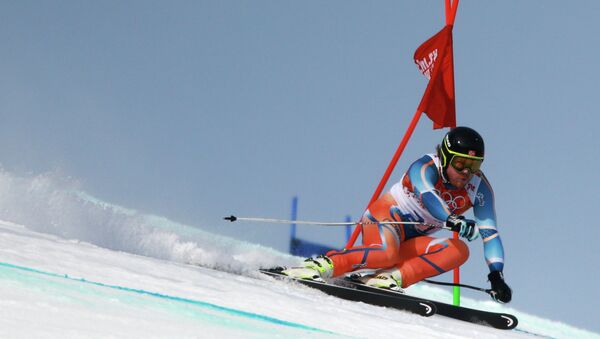 Хьетиль Янсруд (Норвегия) на трассе слалома-супергиганта на соревнованиях по горнолыжному спорту среди мужчин на XXII зимних Олимпийских играх в Сочи