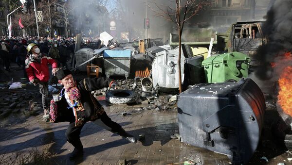 Беспорядки возле здания Верховной рады в Киеве. Фото с места события