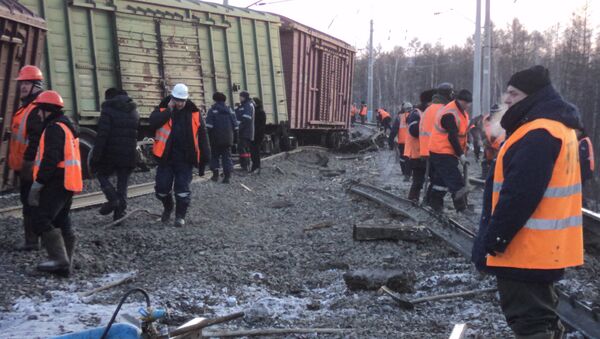 Сход вагонов грузового поезда на перегоне Жанна - Малоковали Могочинского района Забайкальского края