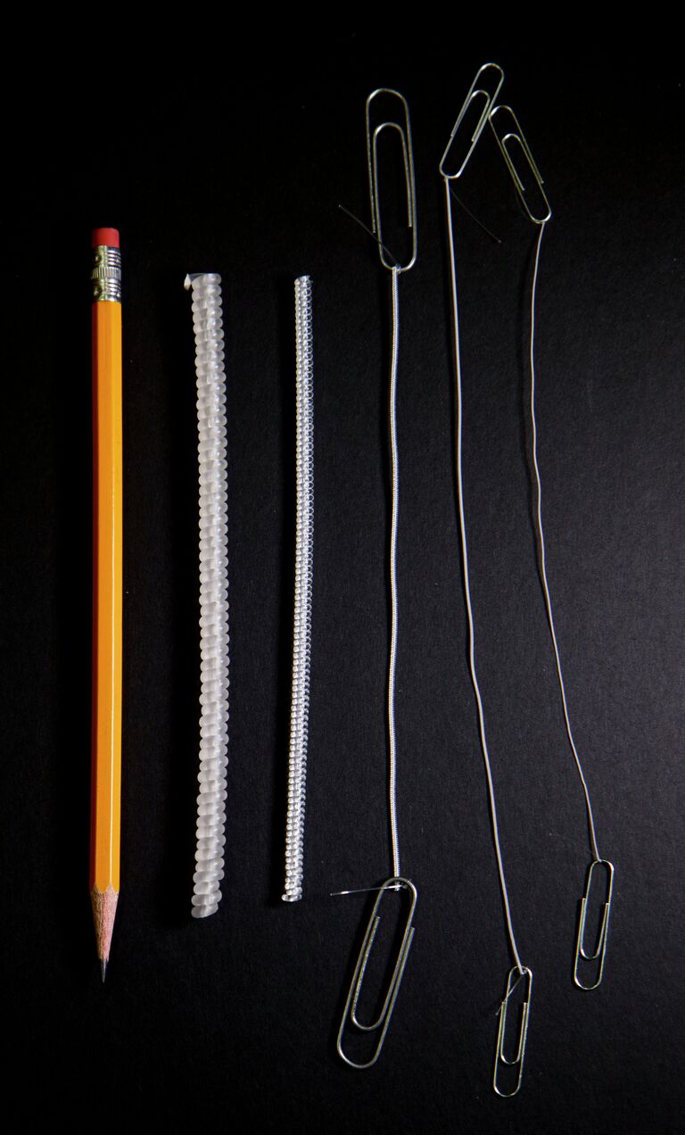 Различные “модели” искуственных мускулов из капроновой нити