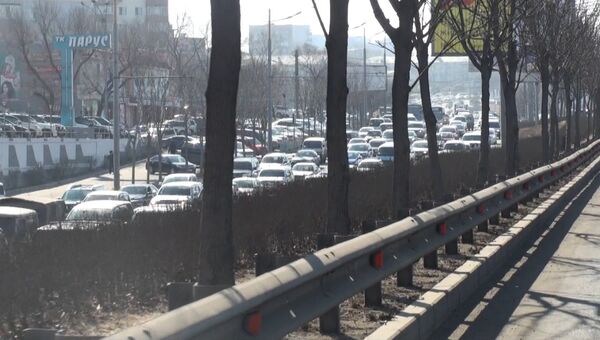 Пробка из-за ДТП во Владивостоке