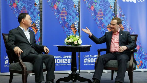 Д.Медведев встретился с Чон Хон Воном в Сочи