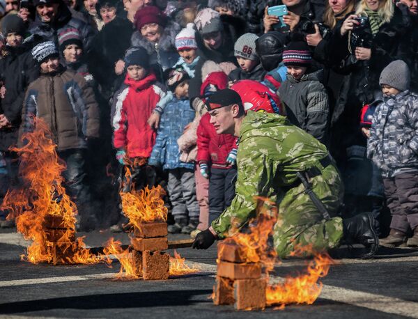 День защитника Отечества во Владивостоке