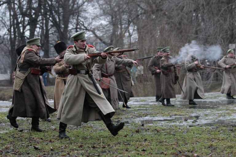 Военно-исторический фестиваль Три эпохи в Петербурге