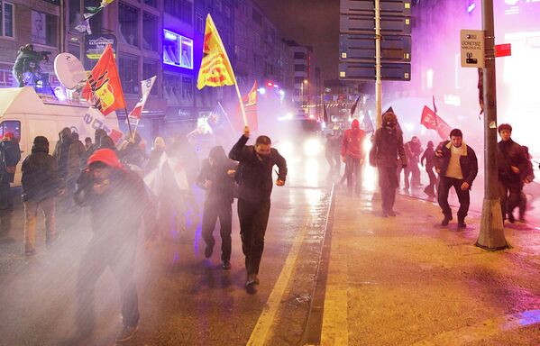 Беспорядки в Стамбуле