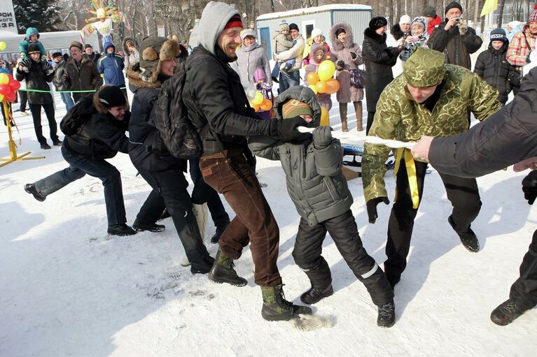 Празднование Масленицы в Новосибирске