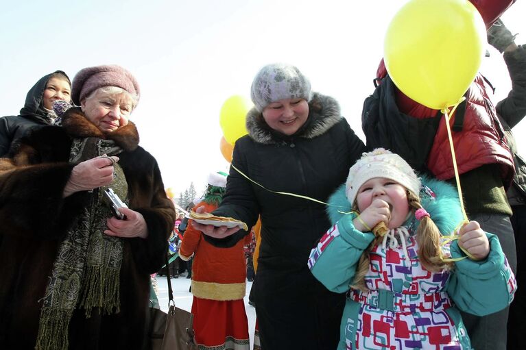 Празднование Масленицы в Новосибирске