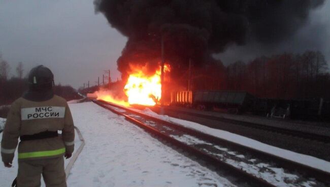 Вагоны с углем сошли с рельсов в Подмосковье, фото с места события