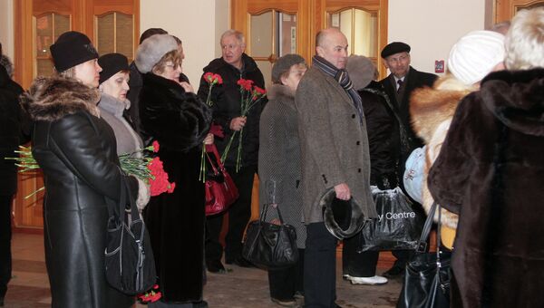 Церемония прощания с сенатором Новиковым прошла в Красноярске, фото с места событий