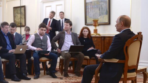 Владимир Путин встретился с журналистами в резиденции Ново-Огарево