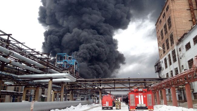 Пожар на заводе Омский каучук. Фото с места событий
