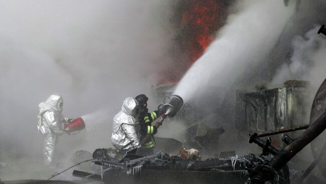Взрыв на заводе в Омске