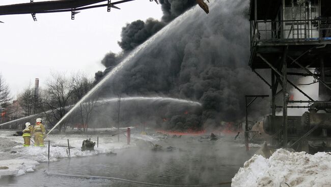 Взрыв на заводе в Омске