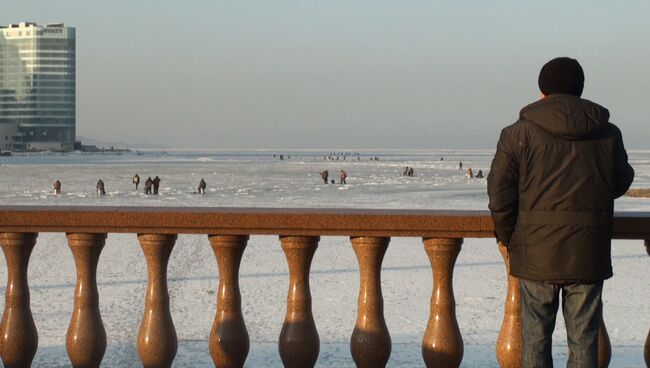 Рыбаки во Владивостоке