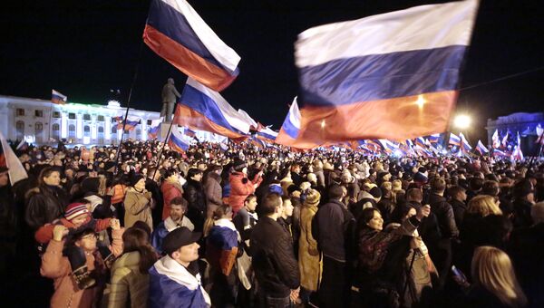 Праздничный концерт в Симферополе в честь референдума. Фото с места событий