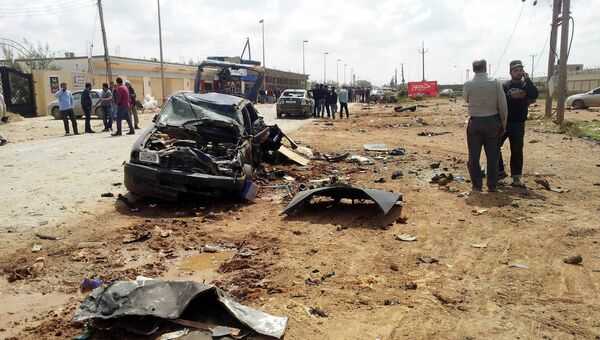 На месте взрыва рядом с военной базой в Бенгази