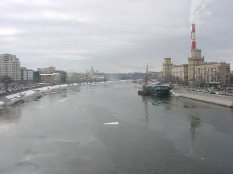 Вид на Москву с моста Богдана Хмельницкого