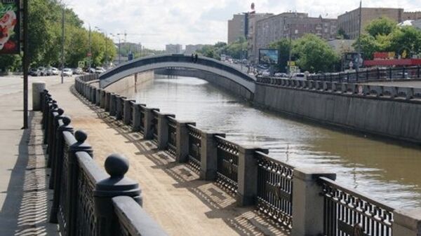 Тессинский мост в Москве