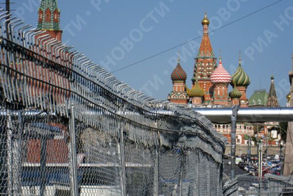 Архитектурные ляпы Москвы: Кремль на фоне небоскребов