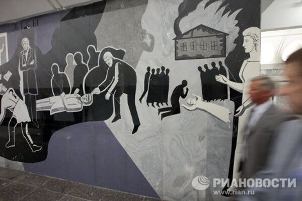 Убийство процентщицы и другие фрески новых станций метро Москвы