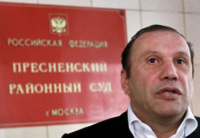 Батурин после суда по своему делу о мошенничестве