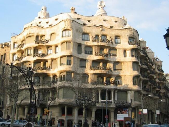 La pedrera Барселона Гауди