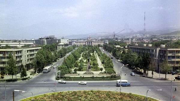 Привокзальная площадь в Душанбе