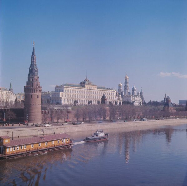 Дебаркадер на Москве-реке