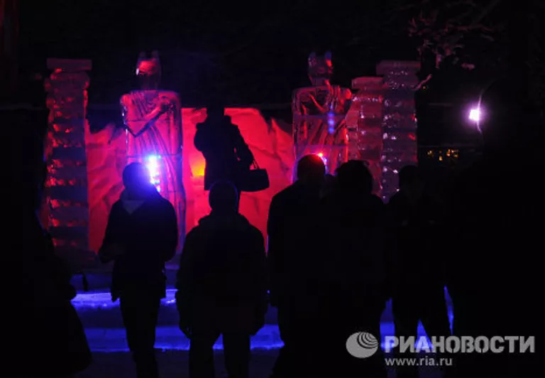 Ледовый городок Moroz City в Сокольниках Ледовый городок Moroz City в Сокольниках