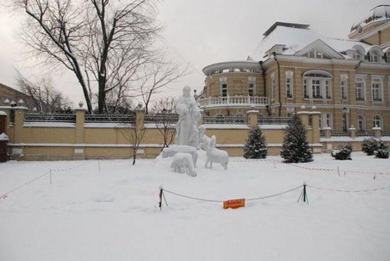 Территория храма Беспорочного Зачатия Пресвятой Девы Марии