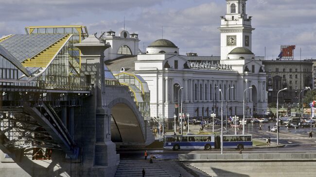 Песков переадресовал властям Москвы вопрос о переименовании площади Европы