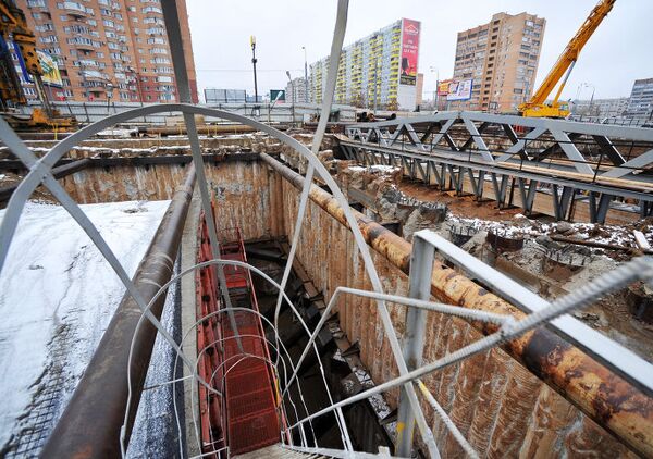 Строительство станции московского метро