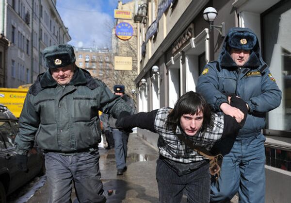 Акция у сносимого здания в Большом Козихинском переулке в Москве
