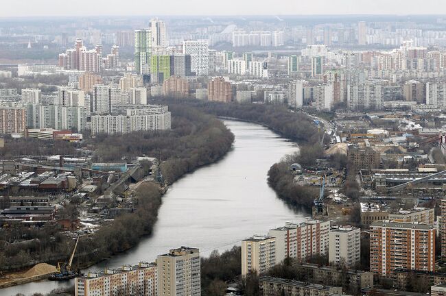 Строительство высотных зданий комплекса Москва-Сити