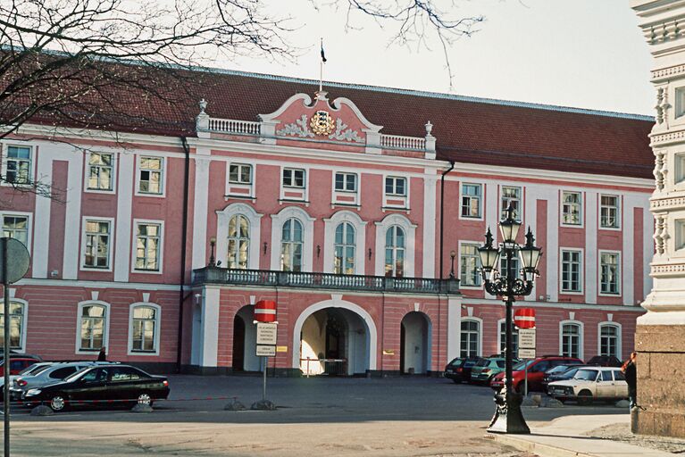 Здание Парламента в Таллине